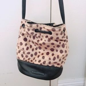 Crossbody buckle only 18